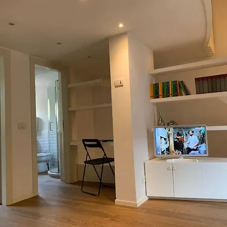 펜션 La Casetta Rossa 리미니