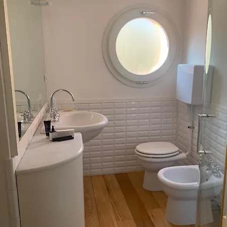 度假居 La Casetta Rossa *